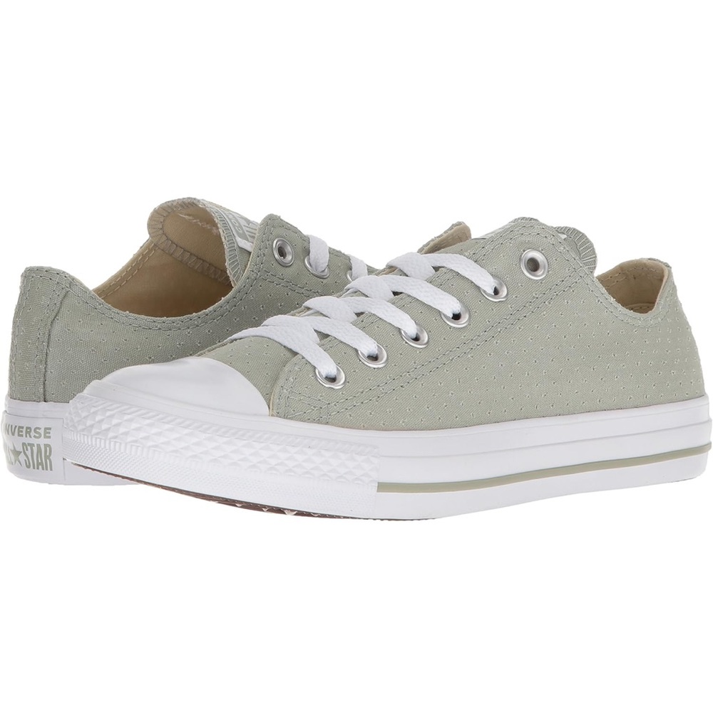 NEW Women’s Chuck Taylor All Star Perforated Canvas Low Top Sneaker - size 7.5